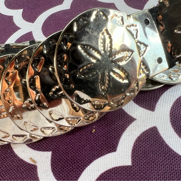 Women’s elastic silver star fish print belt - Picture 3 of 3